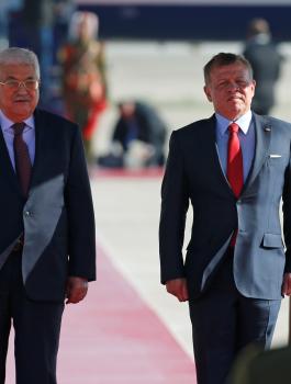 العاهل الأردني يؤكد دعم بلاده لمواقف الرئيس عباس