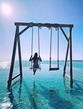 عروسان في المالديف 