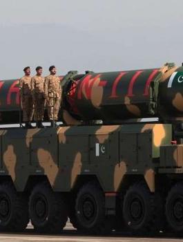 5c7652b0d43750561c8b45a2