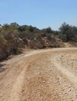 الأشغال العامة تنجز المدخل الشرقي لعنبتا وتباشر العمل بالمدخل الشرقي لطولكرم