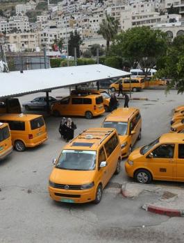 اغلاق كافة الخطوط بين نابلس وسلفيت 