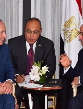 نتنياهو التقى بالرئيس المصري السيسي 