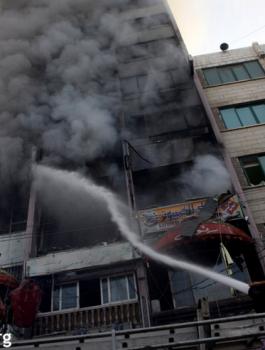 إصابة 5 مواطنين بينهم رضيع يحريق في منازل بقطاع غزة