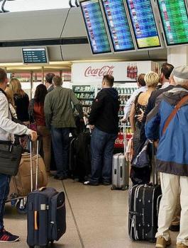 دراسة: غالبية الشركات الألمانية راضية عن اللاجئين