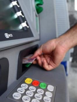 صرف مخصصات الشؤون الاجتماعية