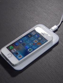 شحن الايفون بخمسة دقائق 