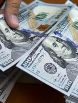 الدولار والشيقل 