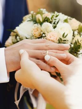 اسرائيل وقاعات الافراح 