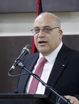 وزير العمل ونقابة الاطباء 