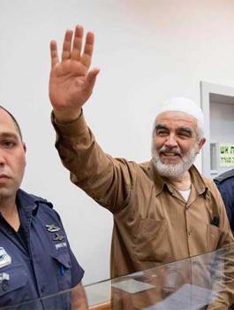 تمديد اعتقال الشيخ رائد صلاح حتى الخميس تمهيداً لتقديم لائحة اتهام بحقه