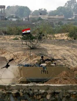 الجيش المصري يعلن تدمير نفقين على حدود غزة اليوم