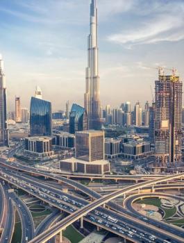 المقيمين في الامارات وفيروس كورونا 