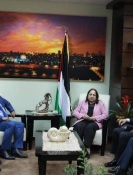 وزيرة الصحة الفلسطينية مي كيلة