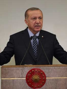 اردوغان وحظر التجوال 