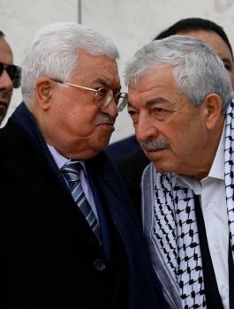 العالول وعباس 