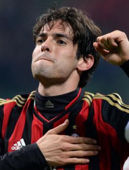 كاكا يعود الى الملاعب 