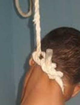 جثة مشنوقة في نابلس 