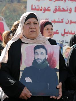 مسيرة للاسرى في رام الله 