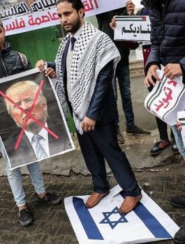 مسيرات فلسطينية ضد نقل السفارة الامريكية 