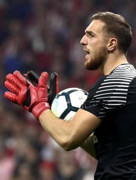 ليفربول وحارس مرمى اتلتيكو مدريد 