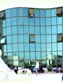 "بوليتكنك" و"العصرية" تفوزان بالمركزين الثاني والثالث في برنامج "أمواج فرح"