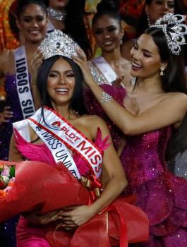 فلسطينية تتوج بملكة جمال الفلبين 