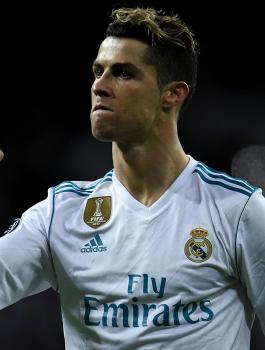 صحيفة إيطالية: كريستيانو رونالدو حسم قراراً لا رجعة فيه مع ريال مدريد