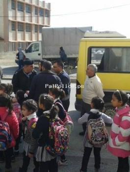 ضبط حمولة زائدة في الخليل 