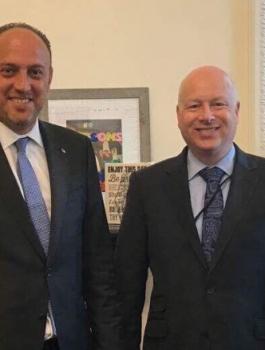 زملط وجرينبلات 