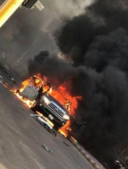 شاهد.. قتلى بانفجار سيارة مفخخة بالقطيف شرق السعودية