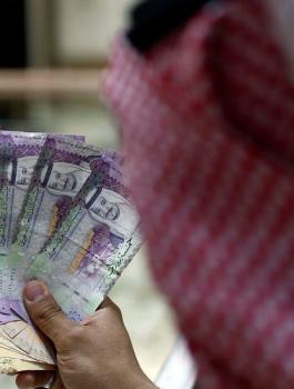 السعودية واهدار الاموال 