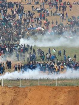 مسيرة للفلسطينيين وغزة 