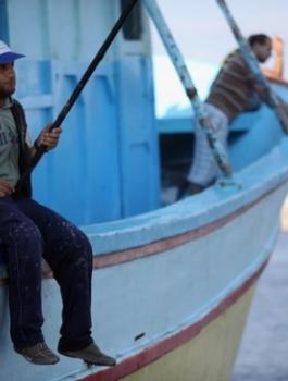 بحرية الاحتلال تعتقل 4 صيادين قبالة بحر مدينة غزة