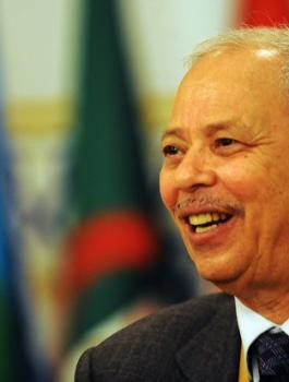 وفاة نائب الأمين العام لجامعة الدول العربية بعد إصابته بمرض عضال