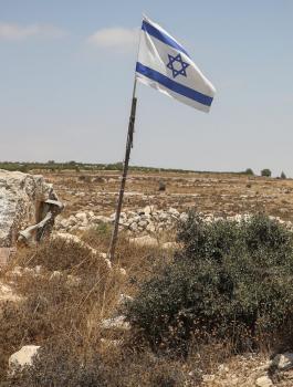 مصادرة اراضي الفلسطينيين في الجبعة 