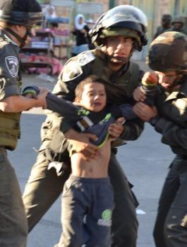اعتقال طفل فلسطيني في العيسوية 