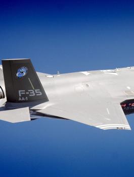 f 35 