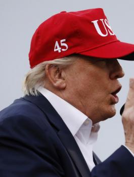 ترامب وكورونا 