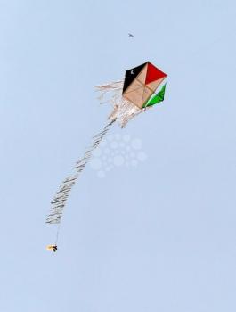 طائرات ورقية تحمل ميلتوف في غزة 
