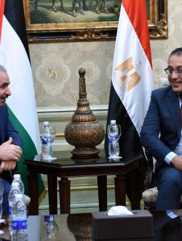 اشتيه ونظيره المصري 