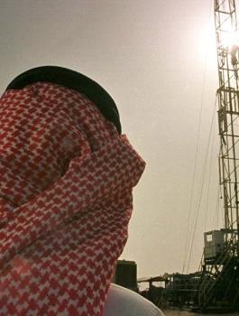 السعودية تخزن النفط 