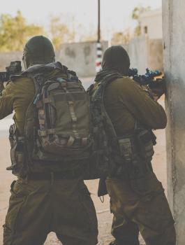 اعتقال عمال فلسطينيين 