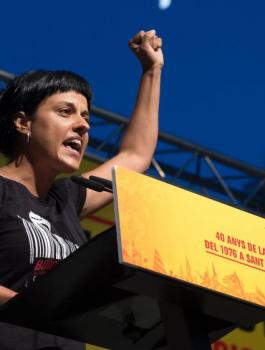 زعيمة كتالونيا تفر الى سويسرا هرباً من اسبانيا 