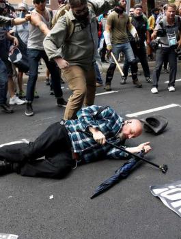 دهس وعنف في فيرجينيا.. وترامب يدعو للوحدة