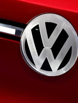 فولكسفاغن وايران 