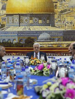 عباس والقيادة الفلسطينية والانتخابات في القدس 