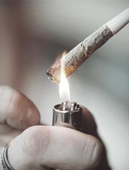 تغريم متعاطي للمخدرات في بيت لحم 