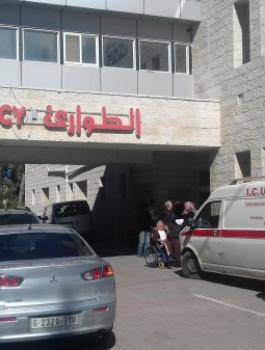 اقتحام مجمع فلسطين الطبي 