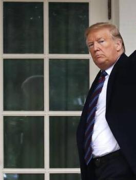 ترامب واعلان حالة الطوارئ 