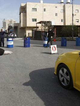 فرض حالة التجوال في الاراضي الفلسطينية 